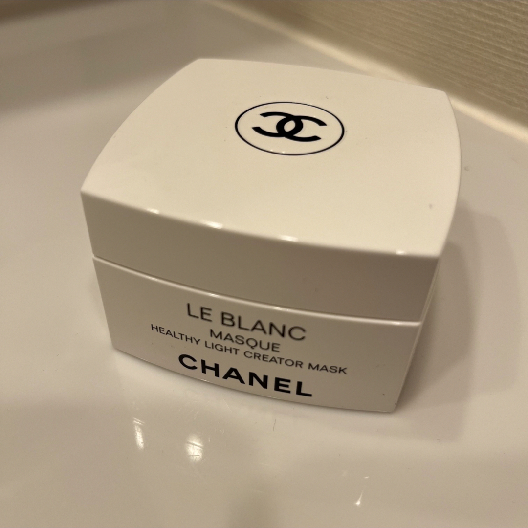 CHANEL - シャネル ル ブラン マスク50gの通販 by saki's closet ...