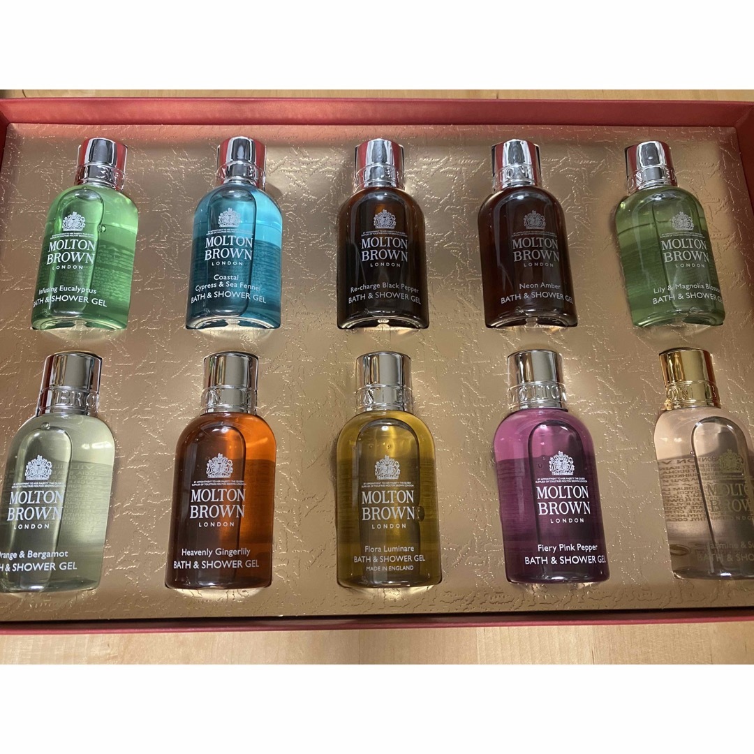 MOLTON BROWN(モルトンブラウン)の値下げMOLTON BROWN ストッキングフィラーコレクション　新品 コスメ/美容のボディケア(ボディソープ/石鹸)の商品写真