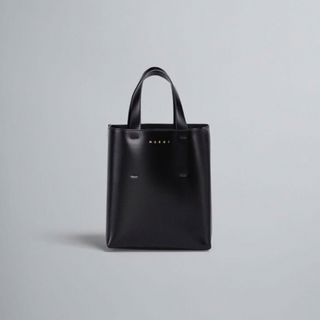 マルニ(Marni)のMARNI ブラック レザー製 MUSEOミニバッグ(ショルダーバッグ)