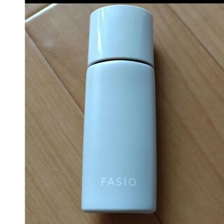 ファシオ(Fasio)のファシオ　エアリーステイオイルブロッカー(化粧下地)