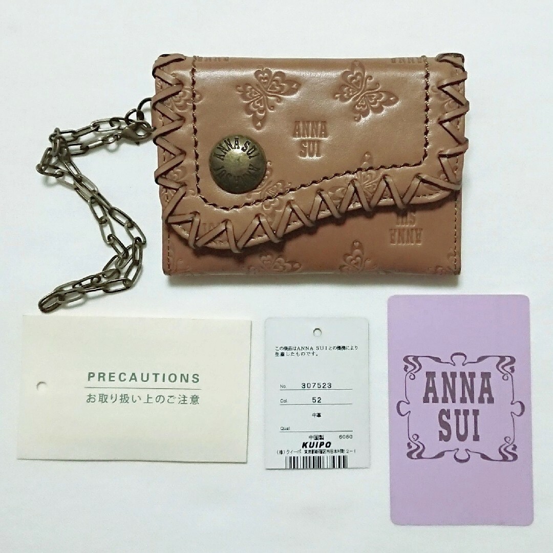 ANNA SUI(アナスイ)のアナスイ アンジェリーナ パスケース 名刺入れ 定期入れ キャメル 新品/訳有 レディースのファッション小物(名刺入れ/定期入れ)の商品写真