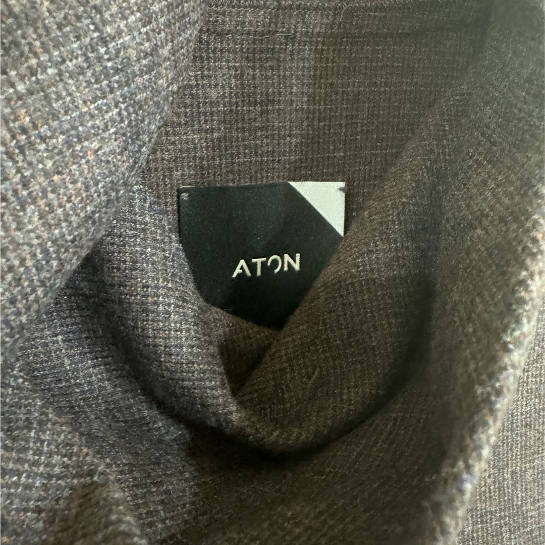 ATON(エイトン)のATON タートル シャツ レディースのトップス(シャツ/ブラウス(長袖/七分))の商品写真