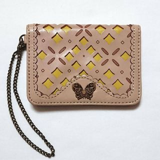 アナスイ(ANNA SUI)のアナスイ カットワーク パスケース 定期入れ 牛革 蝶 ベージュ 新品/訳有(名刺入れ/定期入れ)