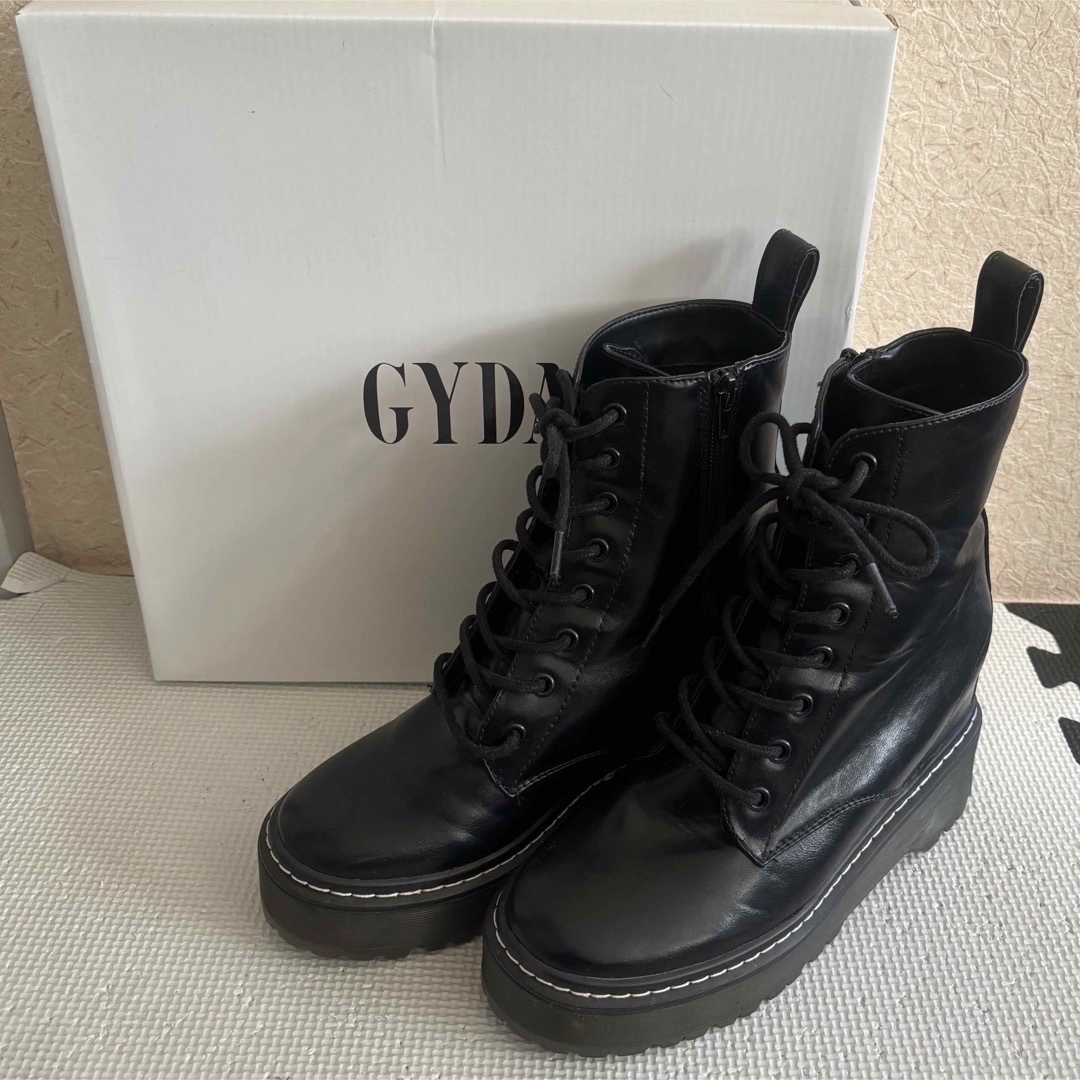 GYDA(ジェイダ)の【再出品】【美品】　GYDA インソールワークブーツ　L 本日搭載最終日かも？ レディースの靴/シューズ(ブーツ)の商品写真