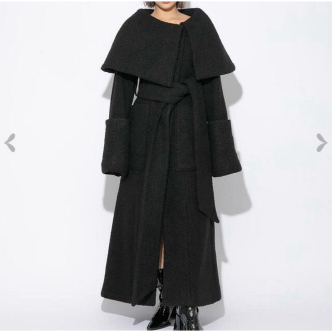 melt the lady wrapping gown coat black
