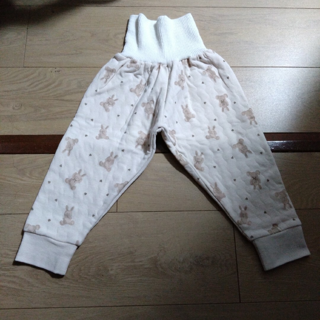 新品未使用☆子供服ウサギ柄あったか腹巻きパンツ95 キッズ/ベビー/マタニティのキッズ服女の子用(90cm~)(パンツ/スパッツ)の商品写真