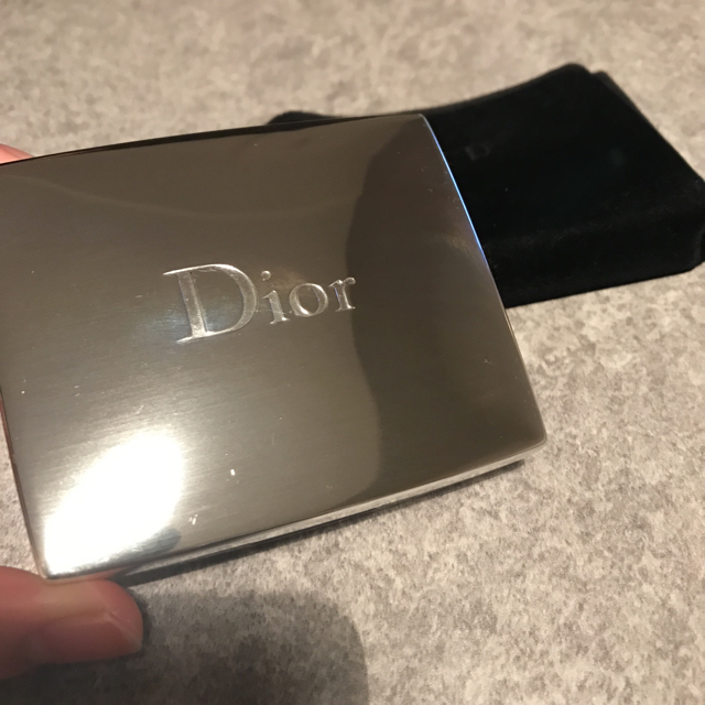 Christian Dior(クリスチャンディオール)の値下げ♡dior チーク ロージー ペタル ピンク コスメ/美容のベースメイク/化粧品(チーク)の商品写真