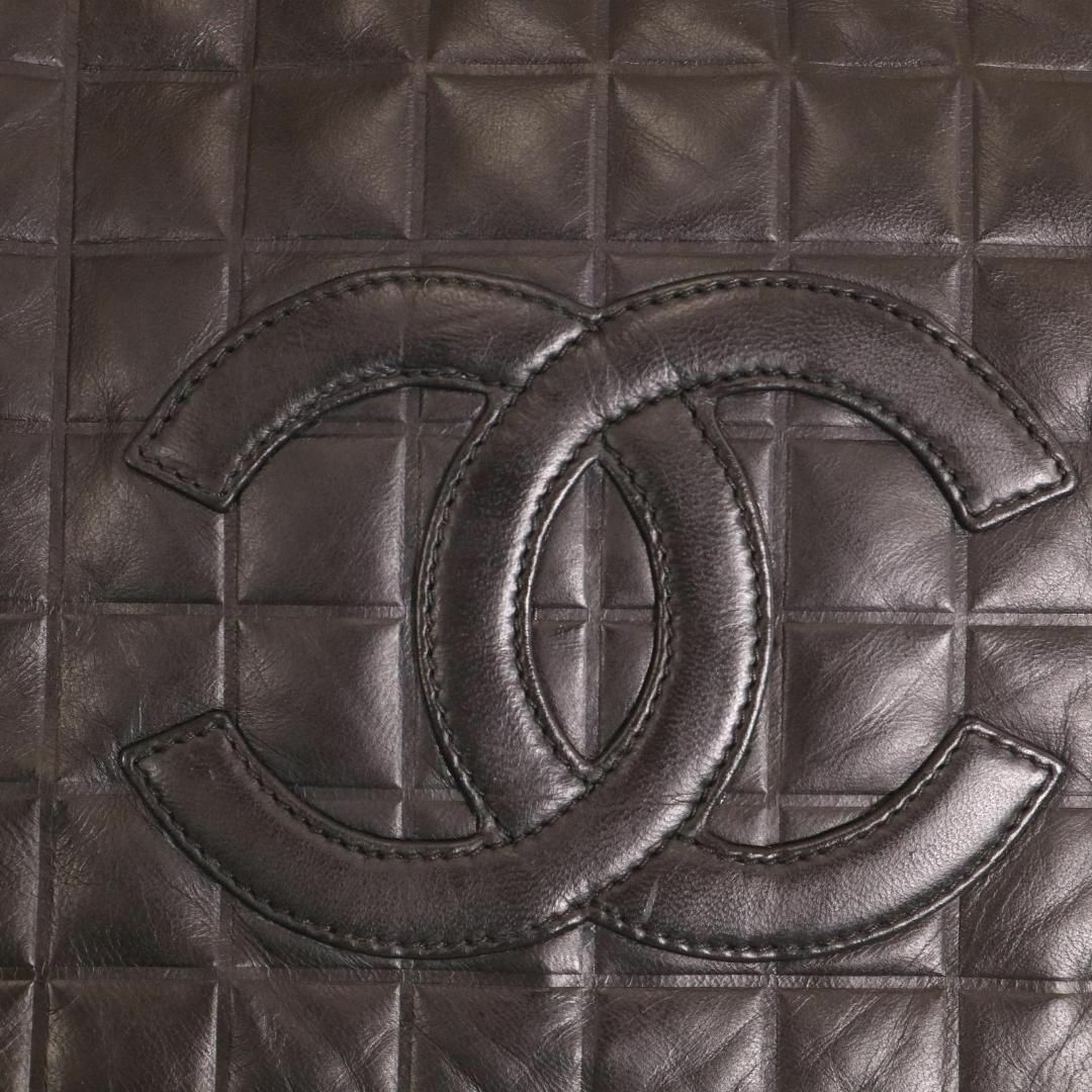 CHANEL シャネル　チョコバー ショルダーバッグ ラムスキ　シール有　6番台