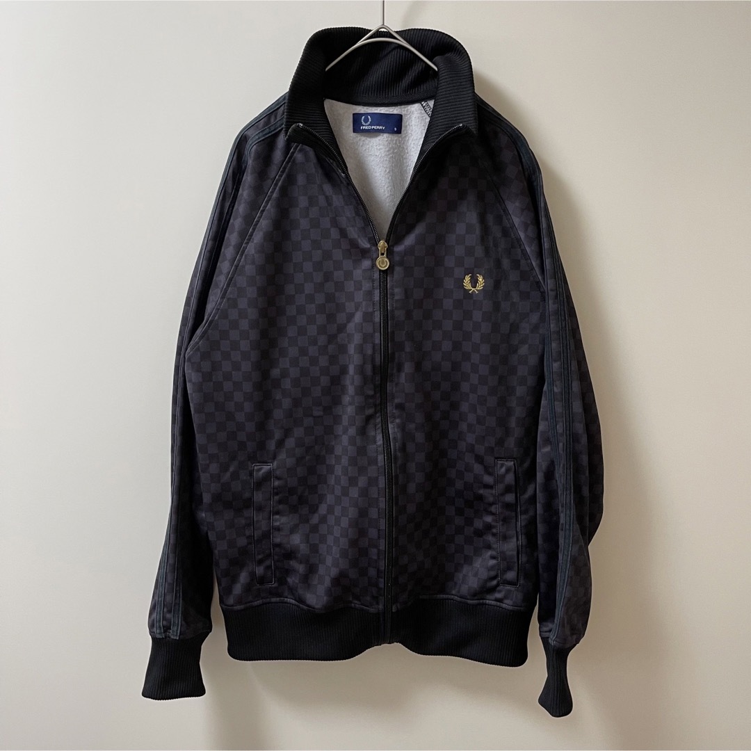 FRED PERRY - 美品フレッドペリー古着トラックジャケット刺繍 FRED PERRY - 美品フレッドペリー古着トラックジャケット刺繍