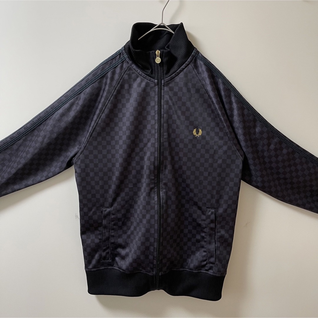 FRED PERRY - 美品フレッドペリー古着トラックジャケット刺繍 FRED PERRY - 美品フレッドペリー古着トラックジャケット刺繍