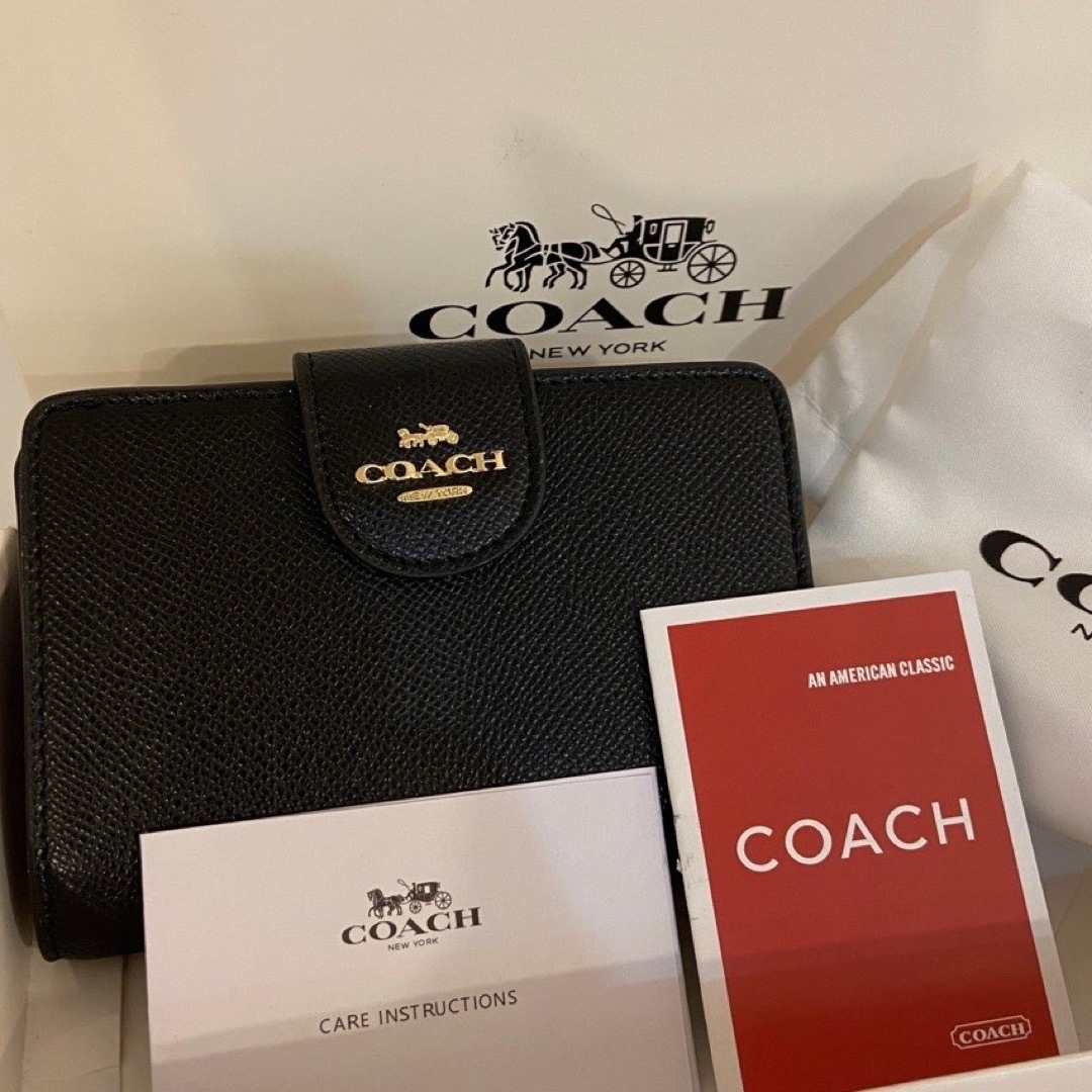 COACH(コーチ)の贈り物にも☆コーチ クロスグレインレザー 二つ折り フラップ 財布 レディースのファッション小物(財布)の商品写真