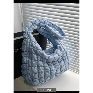 cos キルティングバッグ ネイビー 最終値下げ cos キルティングバッグ ネイビー 最終値下げ