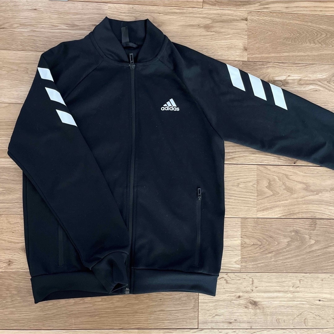 adidas(アディダス)のアディダス✴︎ジャージセットアップ キッズ/ベビー/マタニティのキッズ服男の子用(90cm~)(ジャケット/上着)の商品写真