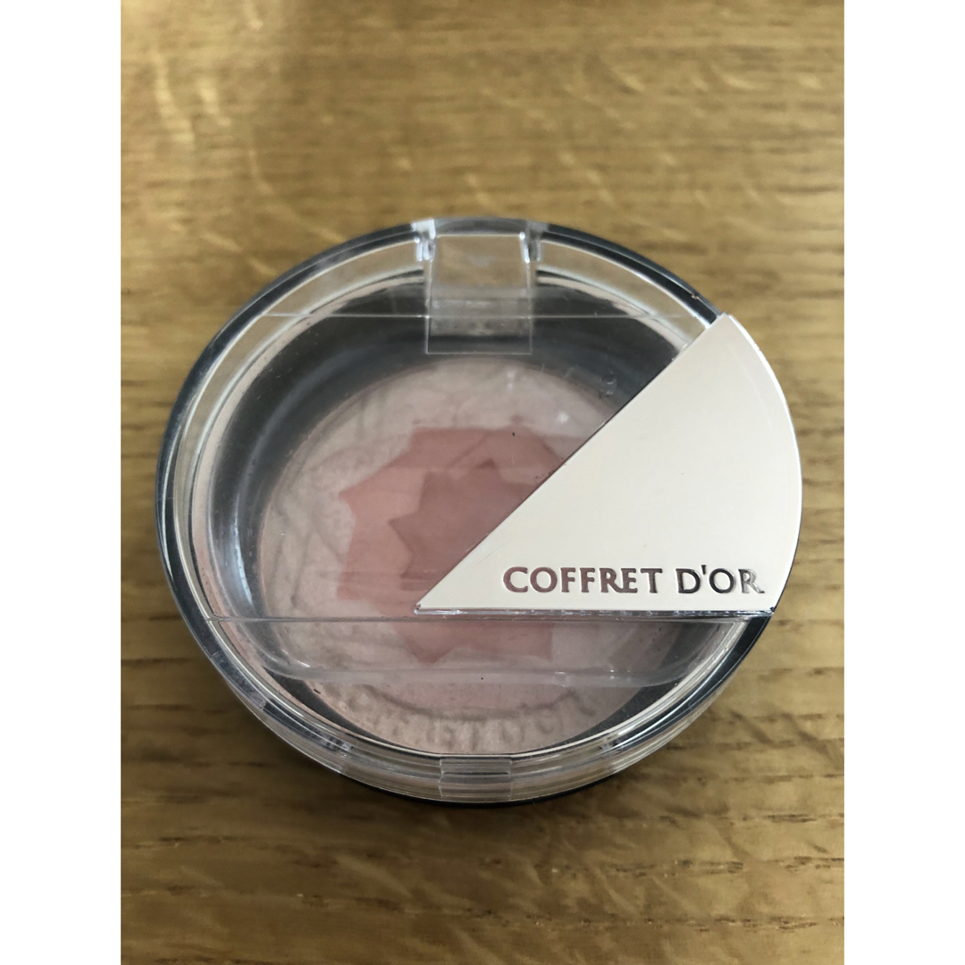 COFFRET D'OR(コフレドール)のコフレドール  チーク コスメ/美容のベースメイク/化粧品(チーク)の商品写真