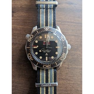 オメガ(OMEGA)のOMEGA　シーマスター300　007モデル　極美品(腕時計(アナログ))