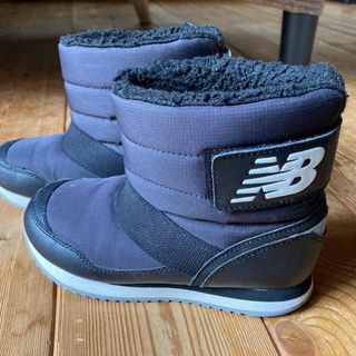 ニューバランス(New Balance)の★専用です★ニューバランス&NIKE 2足セット　　　　　　　　19センチ(ブーツ)