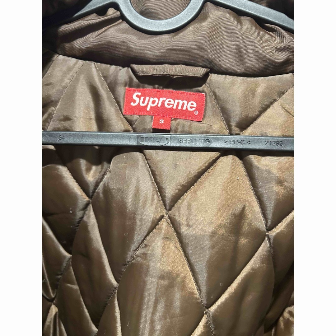 Supreme(シュプリーム)のSupreme【Sports Piping Puffy Jacket】Sサイズ メンズのジャケット/アウター(ダウンジャケット)の商品写真