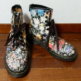 ドクターマーチン(Dr.Martens)の古着マーチン花柄サイズ5 イングランド製(ブーツ)