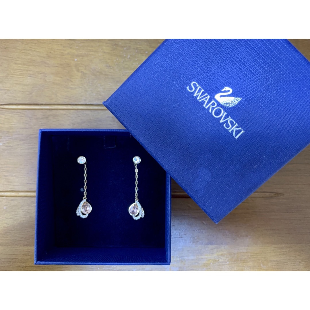 SWAROVSKI(スワロフスキー)のSWAROVSKI レディースのアクセサリー(ピアス)の商品写真