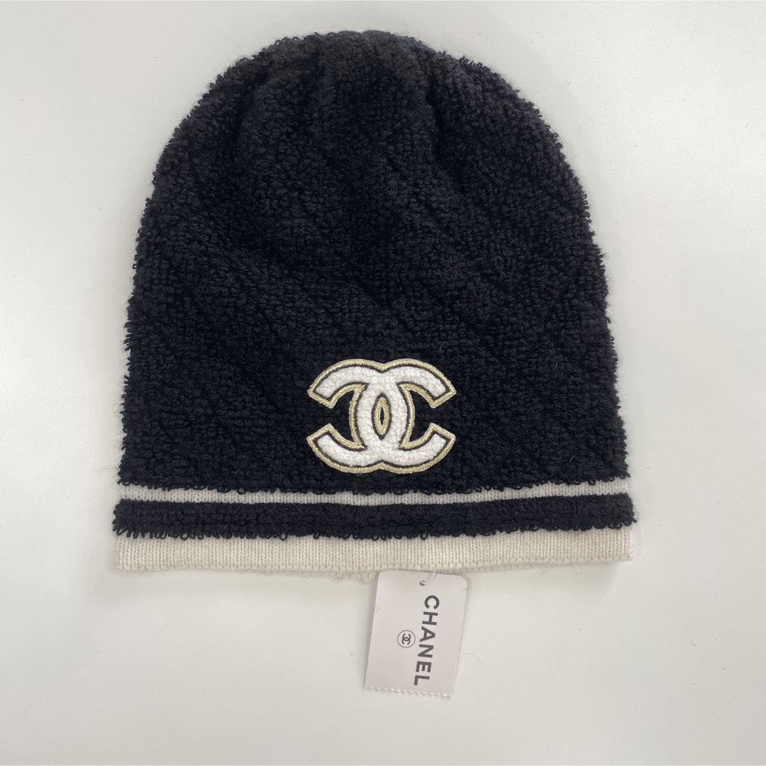 未使用 CHANEL シャネル CC ニット帽