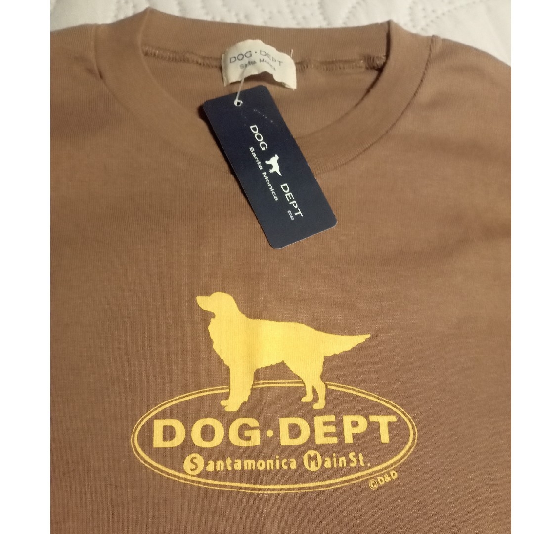 DOG DEPT(ドッグデプト)のタグ付♪【DOGDEPT】ロゴＴシャツ　ブラウン レディースのトップス(Tシャツ(半袖/袖なし))の商品写真