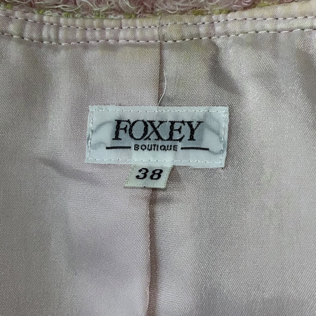 FOXEY(フォクシー)のフォクシー　ツイードジャケット  38 ピンク　FOXEY テーラードジャケット レディースのジャケット/アウター(テーラードジャケット)の商品写真