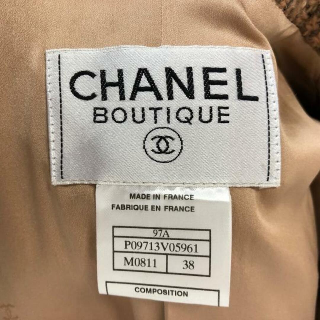 CHANEL(シャネル)のシャネル スカートスーツ レディース - レディースのフォーマル/ドレス(スーツ)の商品写真