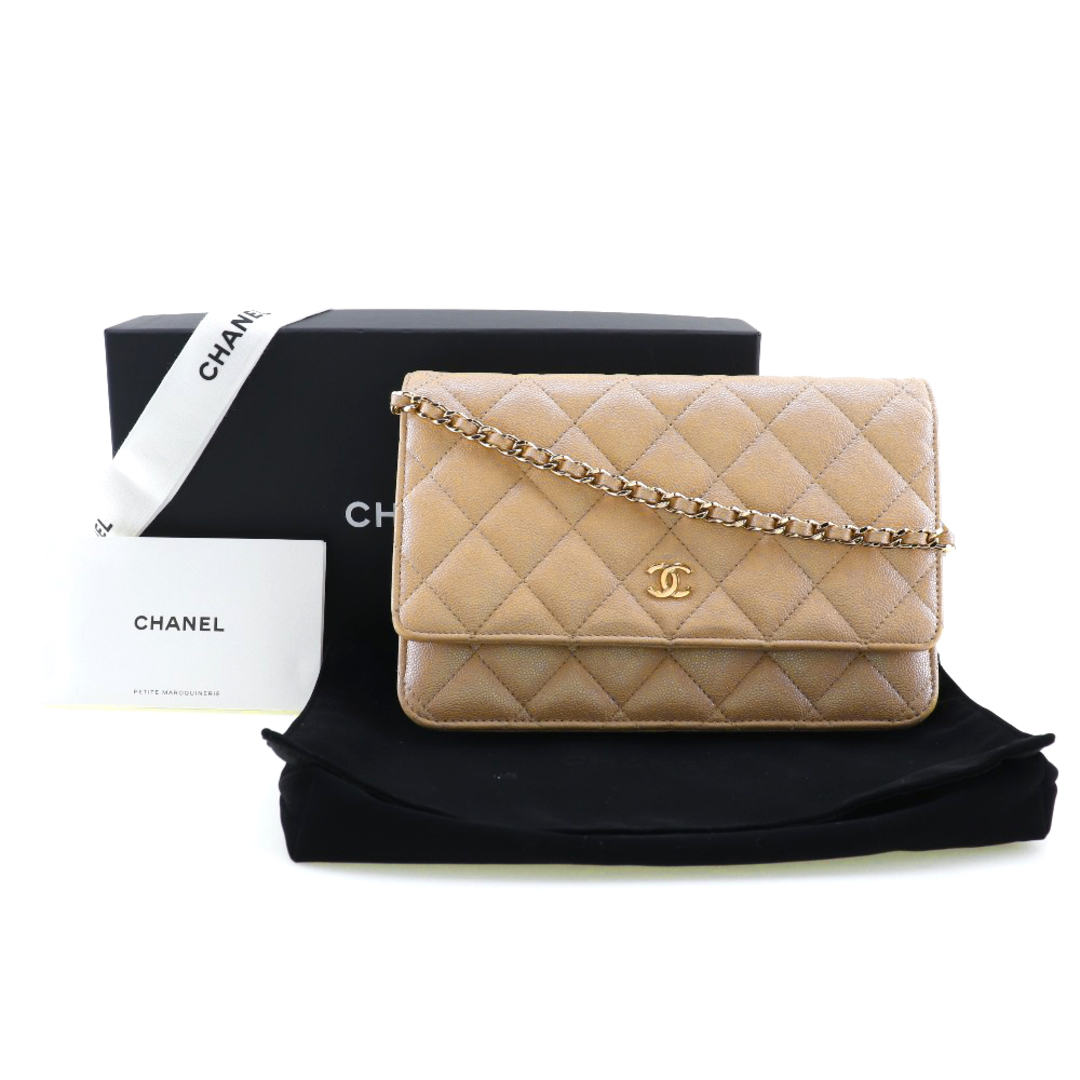 chanelクラシックチェーンウォレット - 小物 chanelクラシックチェーンウォレット - 小物