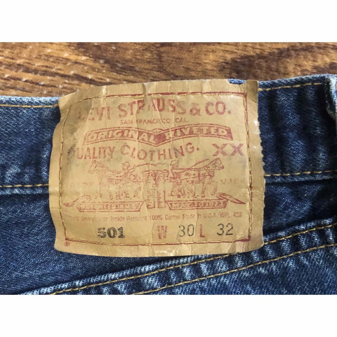 Levi's(リーバイス)の美品 リーバイス 501 デニム USA製 W30 ストレート ユーズド加工  メンズのパンツ(デニム/ジーンズ)の商品写真