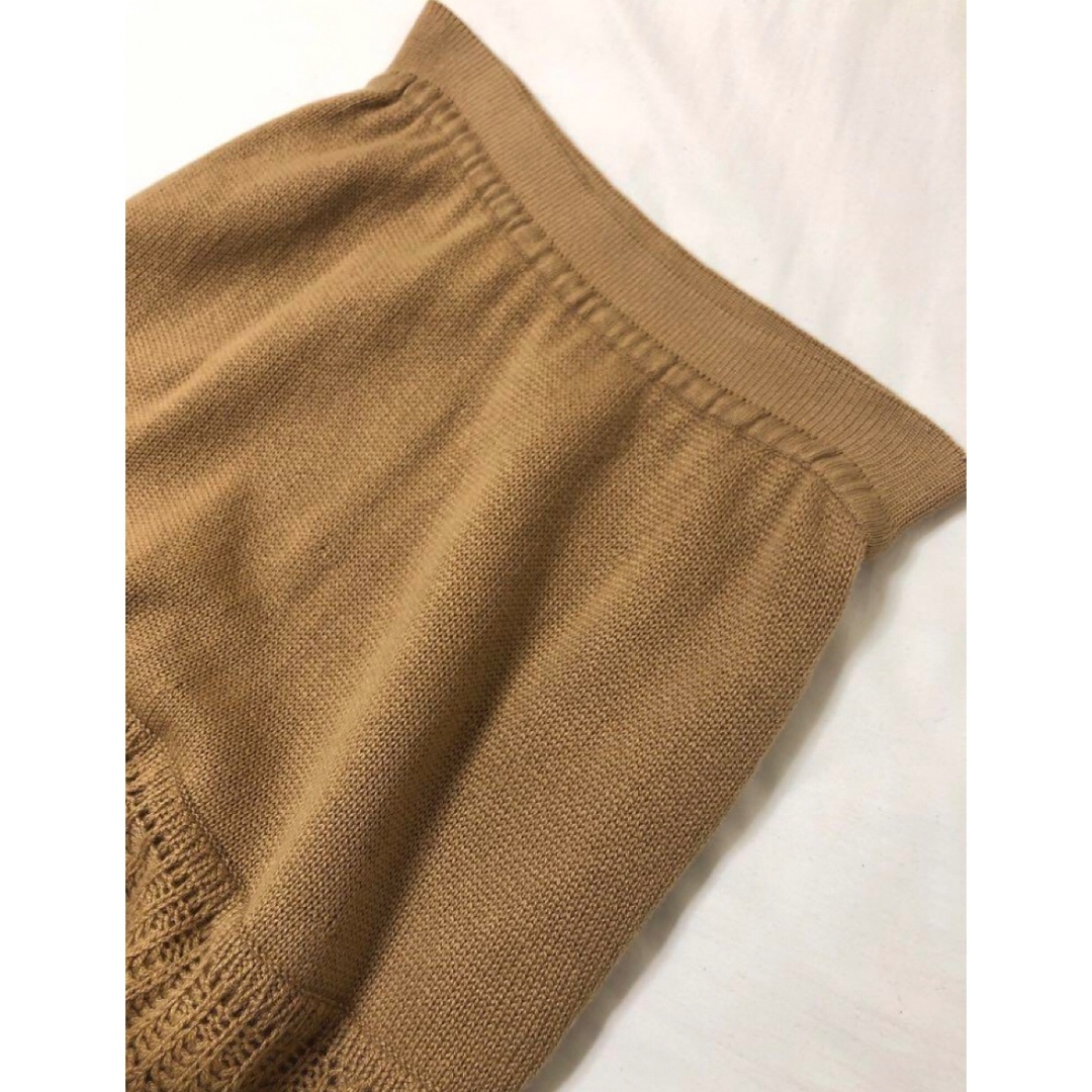 FOXEY(フォクシー)の美品【FOXEY】高級カシミヤ　ティアード ニット スカート レディースのスカート(ひざ丈スカート)の商品写真