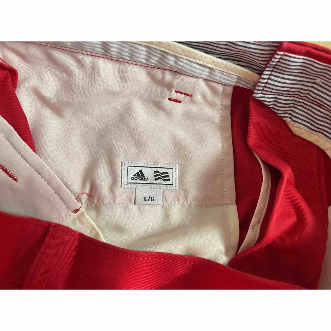 adidas(アディダス)のアディダス ゴルフウェア スカート 赤 Lサイズ スポーツ/アウトドアのゴルフ(ウエア)の商品写真