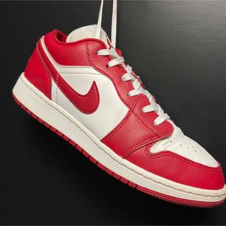 ナイキ(NIKE)のNIKE AIR JORDAN 1 LOW  GYM RED (GS)(スニーカー)