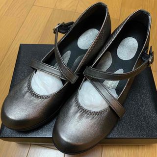 リゲッタ(Re:getA)の新品リゲッタグラマラス　ストラップヒールパンプス　M(ハイヒール/パンプス)