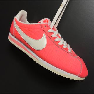 ナイキ(NIKE)のNIKE CLASSIC CORTEZ NYLON abcmart限定カラー(スニーカー)