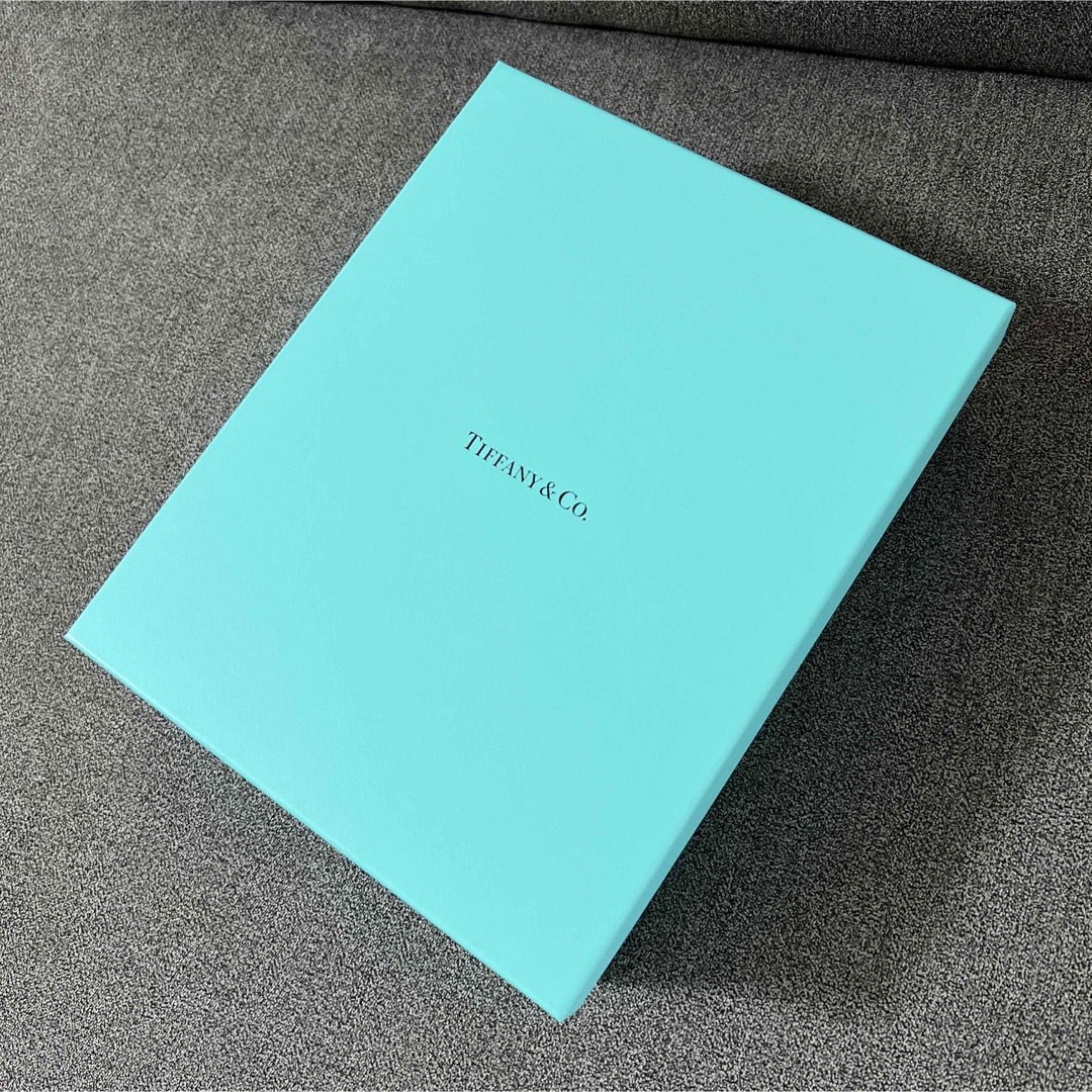 Tiffany & Co.(ティファニー)の最終価格！【美品】Tiffany ティファニー　カデンツ　ワイングラス インテリア/住まい/日用品のキッチン/食器(グラス/カップ)の商品写真