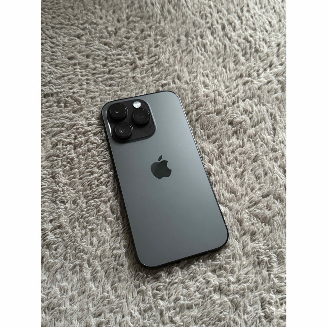 Apple(アップル)のiPhone 14 pro スペースブラック SIMフリー  スマホ/家電/カメラのスマートフォン/携帯電話(スマートフォン本体)の商品写真