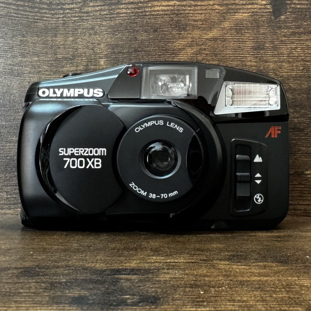 OLYMPUS(オリンパス)のフィルムカメラ　美品OLYMPUS SUPER ZOOM700XB  スマホ/家電/カメラのカメラ(フィルムカメラ)の商品写真