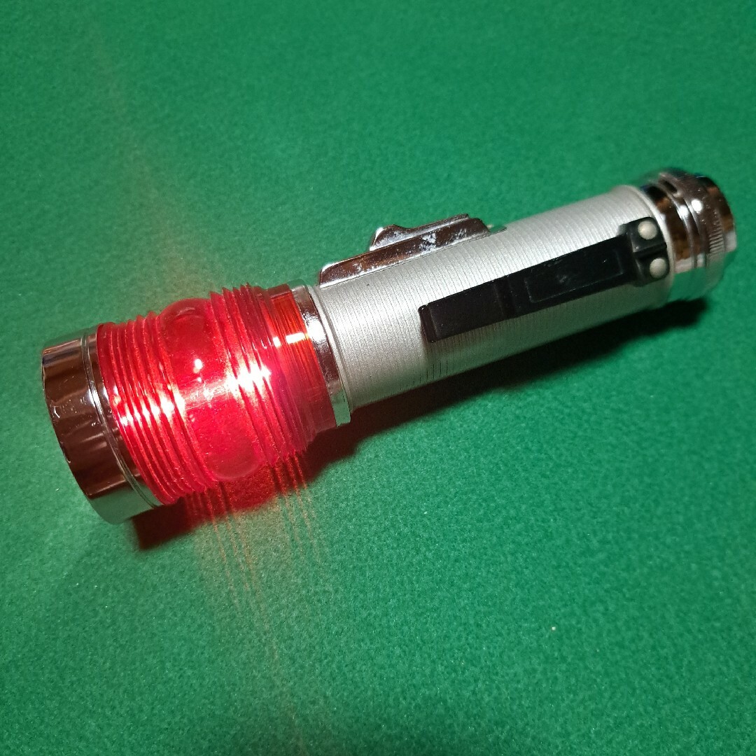 最終お値下げ価格【レトロ昭和50】Kグッズ ナショナル懐中電灯の 最終お値下げ価格【レトロ昭和50】Kグッズ ナショナル懐中電灯の