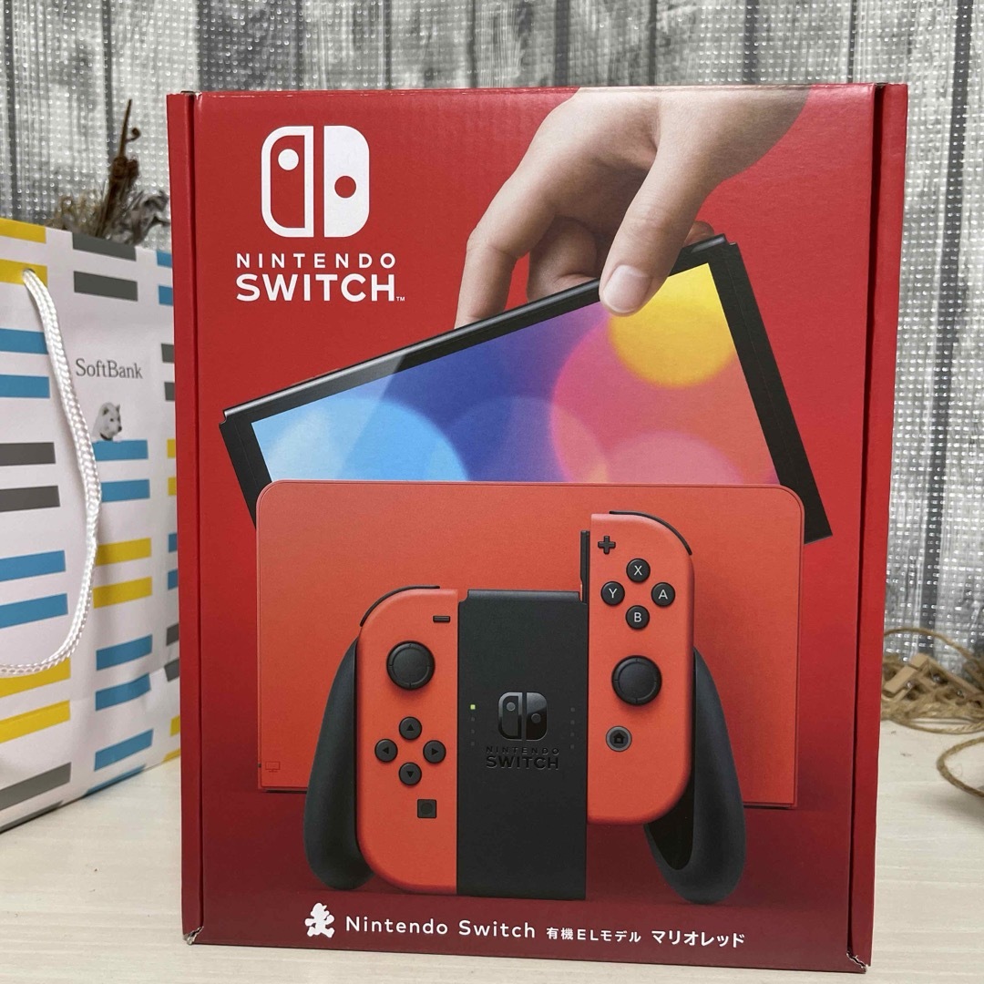 Nintendo Switch 有機ELモデル　マリオレッド 新品未開封