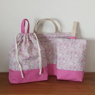 こんちゃん◡̈☆*。様の2点専用ページの通販 by よし☆ハンドメイド ...