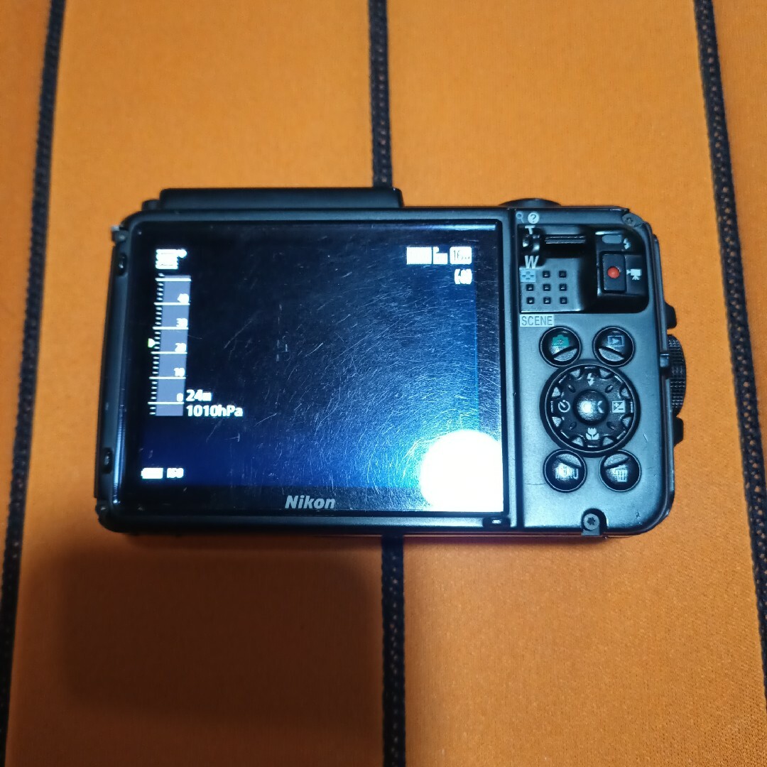 本体も使用感ありますNikon COOLPIX AW130 ジャンク