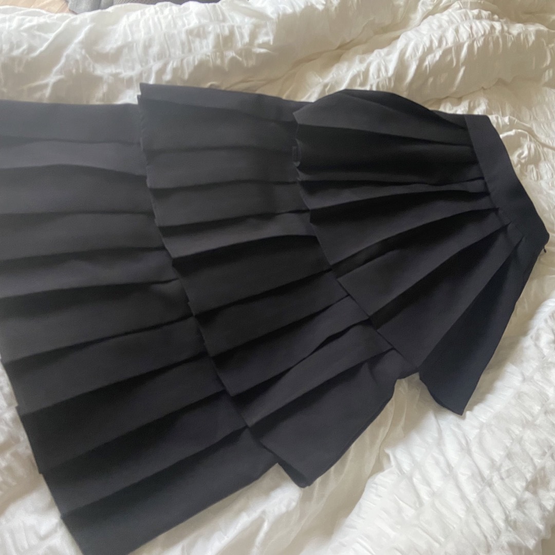 randeboo  pleats three skirt