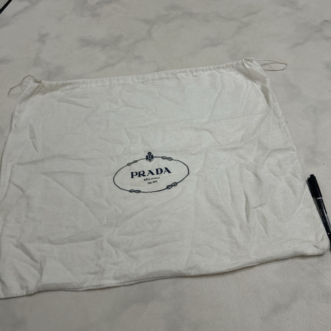 PRADA 保存袋　本物　正規品　プラダ　B2 | フリマアプリ ラクマ
