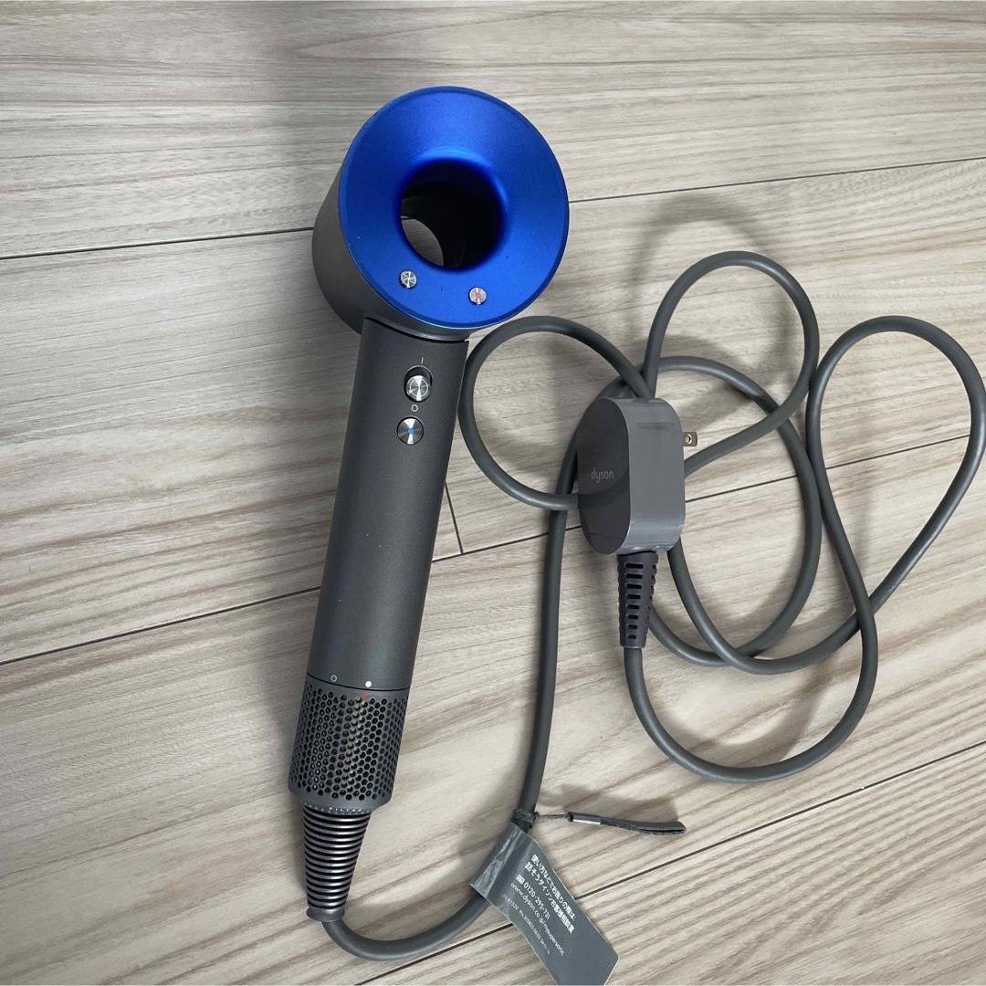 Dyson ダイソン ドライヤー ジャンク品 2022モデル - ヘアドライヤー Dyson ダイソン ドライヤー ジャンク品 2022モデル - ヘアドライヤー