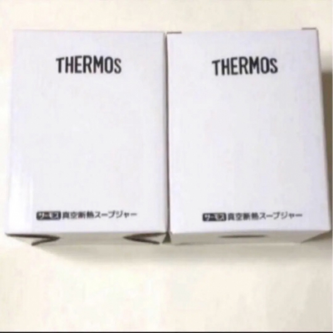 THERMOS(サーモス)のサーモス　スープジャー　THERMOS  シルバー　レッド　380ml インテリア/住まい/日用品のキッチン/食器(弁当用品)の商品写真