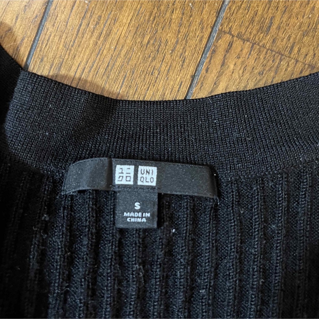 UNIQLO(ユニクロ)のUNIQLO ユニクロ　セーター　2点セット　黒　水色 レディースのトップス(ニット/セーター)の商品写真