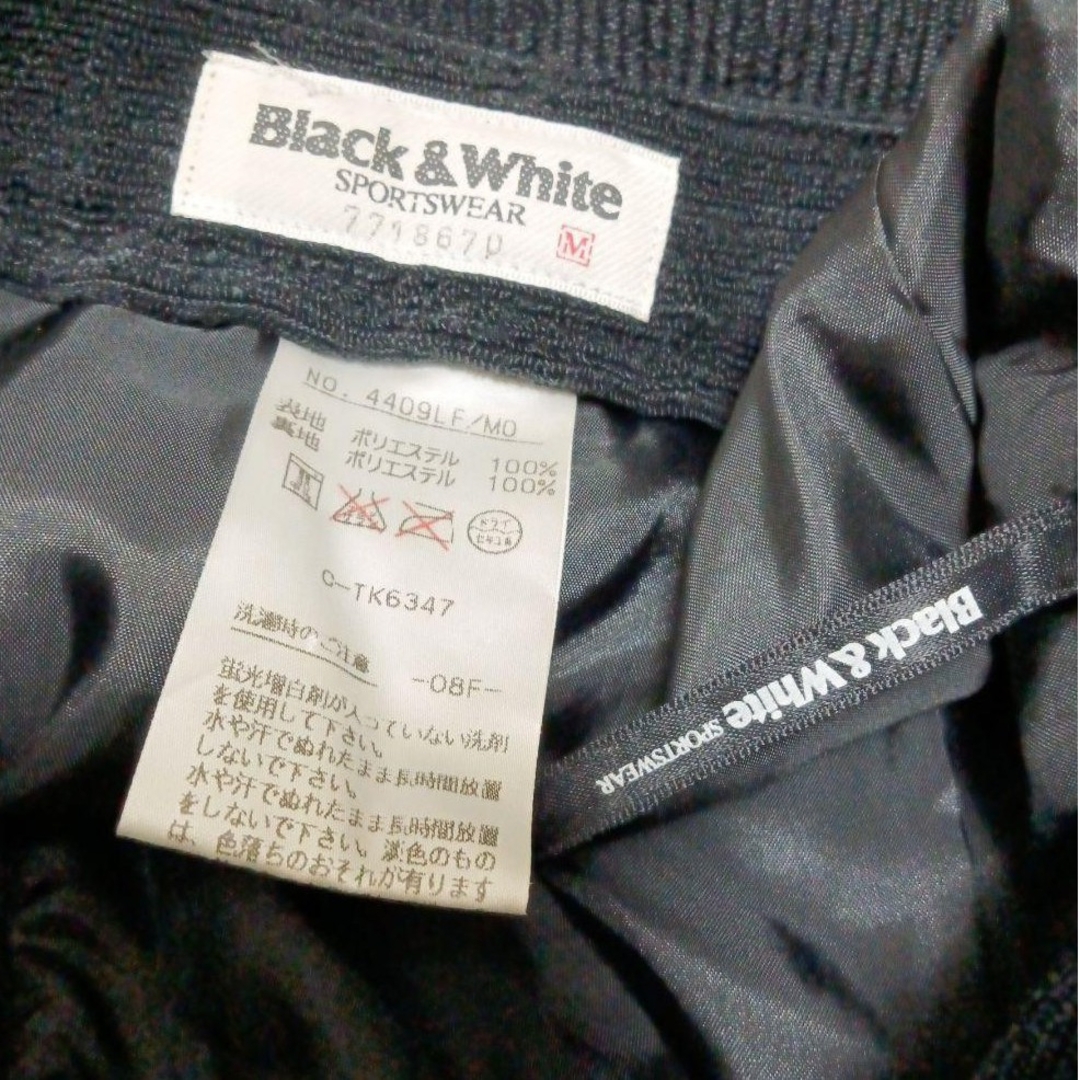 Black & White Sportswear(ブラックアンドホワイトスポーツウェア)の美品 ブラック&ホワイト 日本製 刺繍ロゴ コーデュロイ キュロット M スポーツ/アウトドアのゴルフ(ウエア)の商品写真