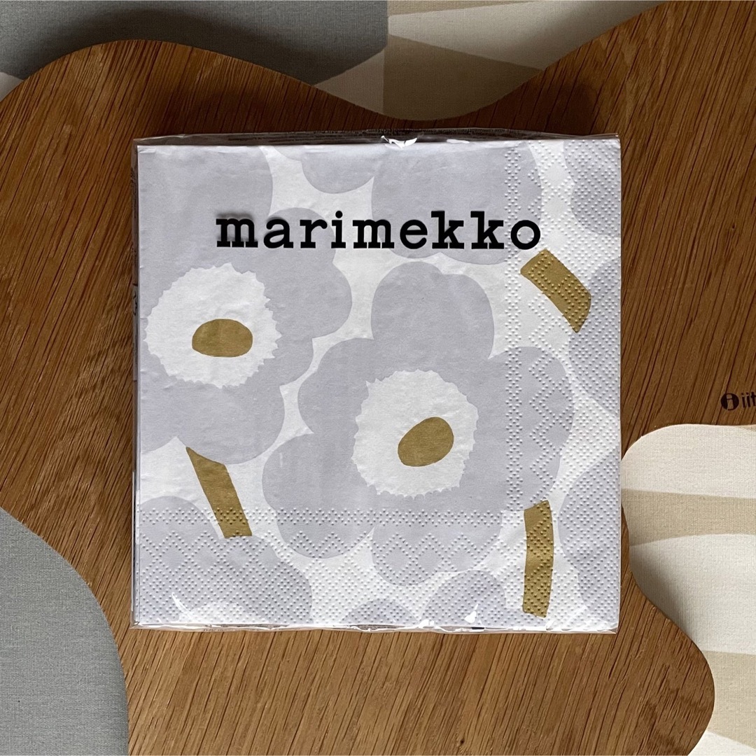 marimekko(マリメッコ)の新品 2点セット marimekko Unikko ウニッコ ペーパーナプキン インテリア/住まい/日用品のキッチン/食器(テーブル用品)の商品写真