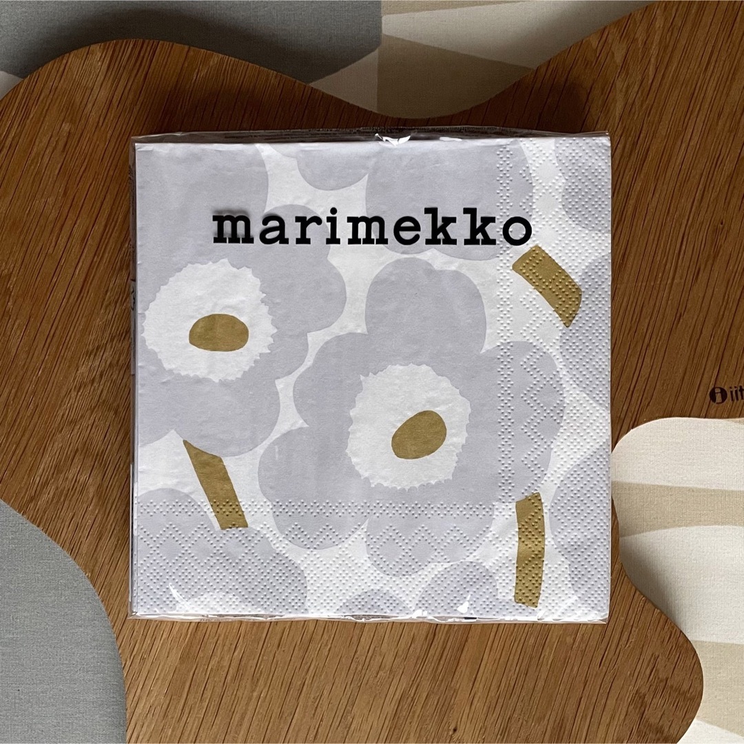 marimekko(マリメッコ)の新品 2点セット marimekko ヴィヒキルース ウニッコ ペーパーナプキン インテリア/住まい/日用品のキッチン/食器(テーブル用品)の商品写真