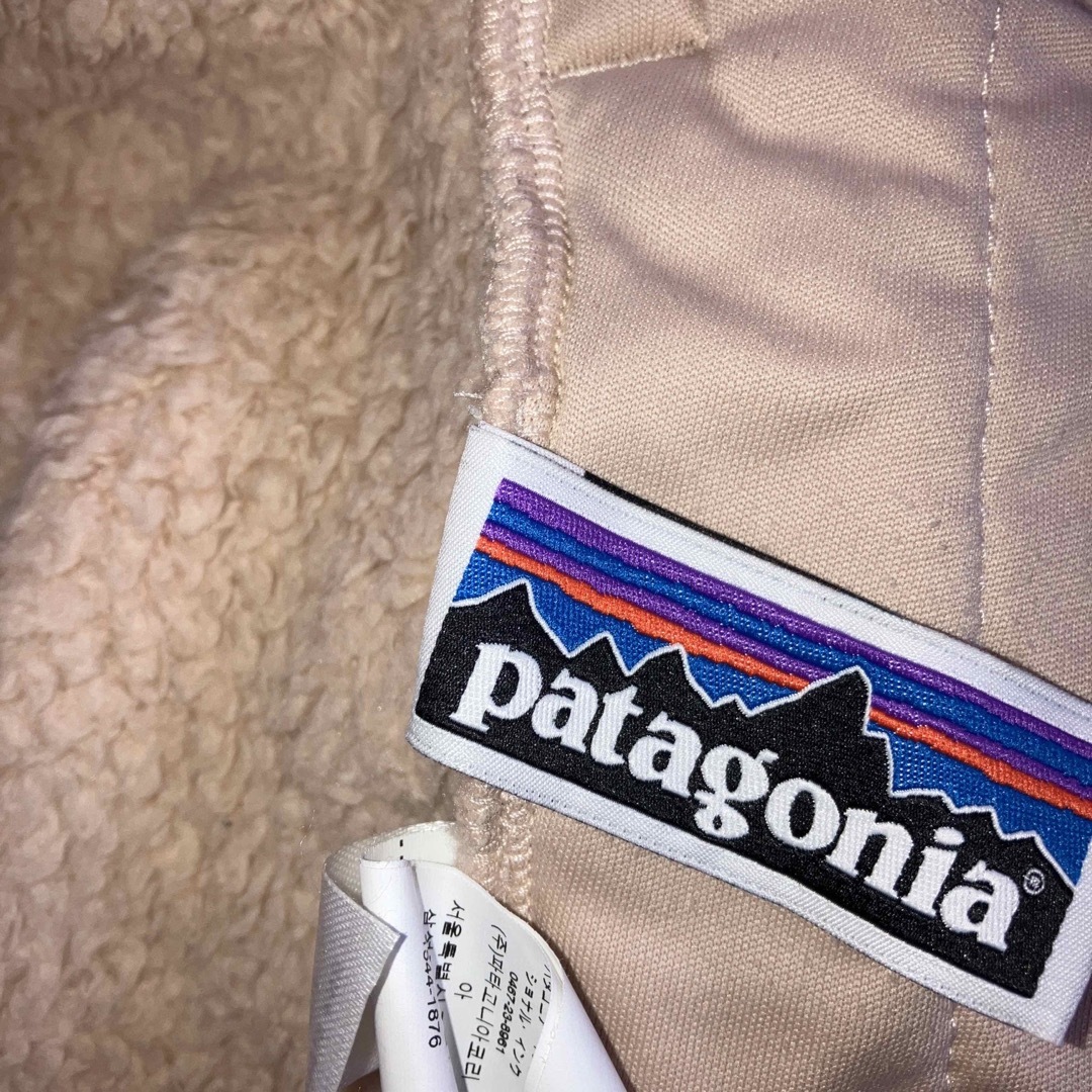 patagonia(パタゴニア)のpatagonia子供用ボアベスト キッズ/ベビー/マタニティのキッズ服男の子用(90cm~)(ジャケット/上着)の商品写真